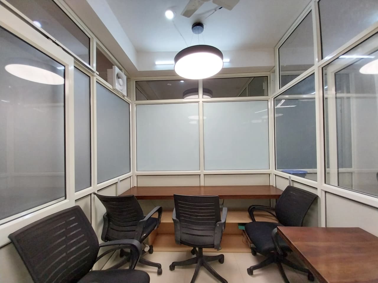 Services yoffices coworking spaces gurugram 17